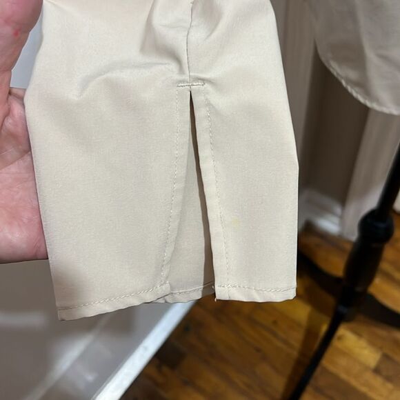 Women's XL Calvin Klein khaki button down with lovely details - plus size! - Picture 4 of 10